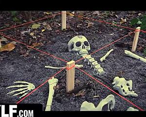 a million years without sex ~ domination leads to amazon position