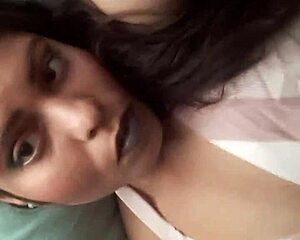 Ginger Paris Cherry Top Masturbating in Lingerie!