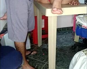 Hän nai siskoni saatanan perseeseen nähtyään hänen kuumat kuvansa