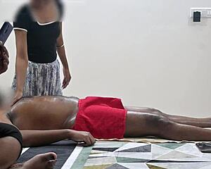 Flashing my dick to the massage girl 😈