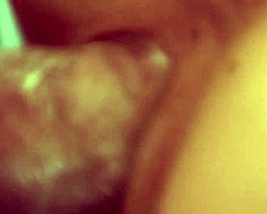 look at this doggy style shot with a macro lens, so detailed