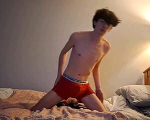 First Pillow Humping in Ages