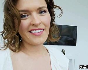 Ich sehe Krissy Lynn in Bollywood-Sexszene mit Sperma auf dem Bauch