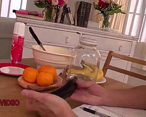 Mature Jepun blowjob creampie