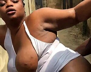 alpha baddie enjoys outdoor fucking with wellspring