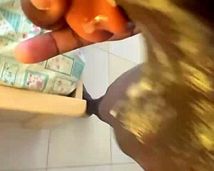 i used a sextoy for deep throat after work and came so fast