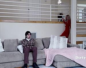 Blackmailing russian stepmom over her sordid past - anna kolba elias cash