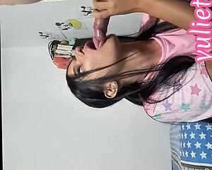 زوجة أم شهوانية تغري ابن بالتبني وتبتلع منيته