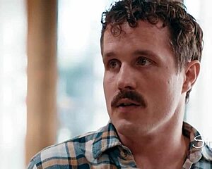 Unaware Liz Gets Fucked While Peeping Rob Watches!