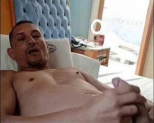 Boa Gozada With Mature Tattoo And Small Waist