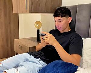 I Contact A Colombian Whore And Leave Her Ass Covered In Cum - Esteban Gamboa