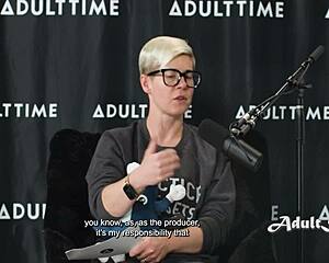 A fun podcast with gorgeous Sophia Locke 💖