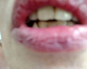 mature hottie models panties joi 😍