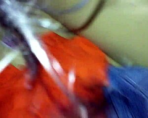 dandole por el culito