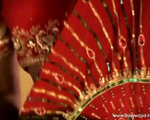 A seductive body to make different man seduce