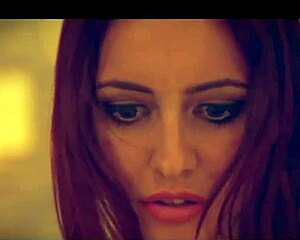 Annalisa santi in erotic lesbian trio