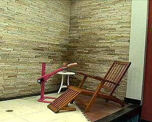 Blonde shemale Luana Pacheco enjoys mechanical ass fucking with toys. 😍