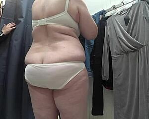 Plump Milf's Juicy Ass Filmed In Dressing Room