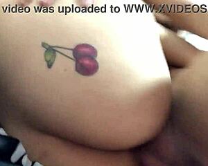 sexo casero real con una universitaria