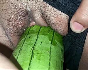 horny wife gets pussy licked n drilled for christmas 🎄