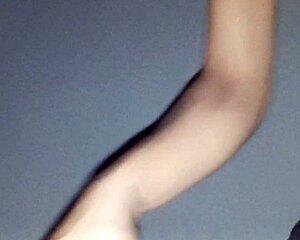 dandole una leccion a mi dulce vecina sumisa