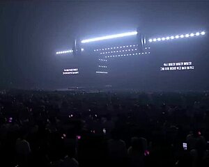 Enjoy the Born Pink Blink concert! 🎤🎶