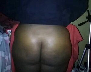 Sucking Big Dick While Twerking Seductively