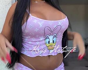 Naked neighbor waits in fan club!