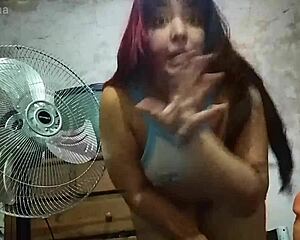 Aunt helps with small issue