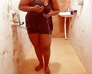 Myanmar Milf Enjoys Relaxing Shower