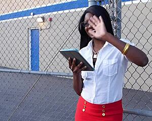 Ebony lesbians - sexy chicks