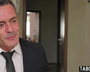 Bonnie Dolce's Wet Surprise For Lover?