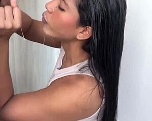 Linda Morena Fulfills Desire with Amateur Couple