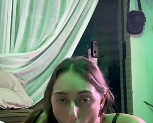 Cunhada Se Lambuzou De Leite - Amador