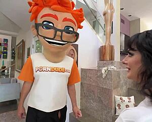 Is Lysagna Delray Riding The Porndude Pepperoni In Mouth-Watering Casting?