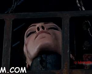 I played this sadomasochism game and got my cock sucked so hardd!