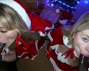 'are the christmas mothers getting blonde anal under tree?'