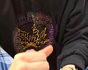 want a smoke and oral pleasure