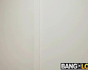 Big Ass Teen 18+ Getting Pounded - Beca Barbie