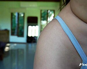 Aroused Vlog Recording Porn in Gym Dressing Session