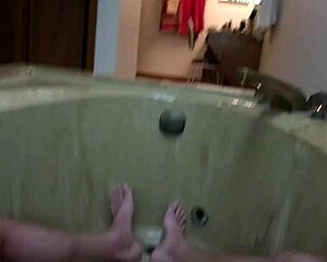 Kinky milf pees with pretty pussy