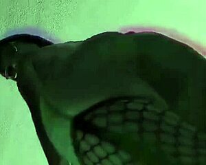 Maya: 'New lingerie turn-on?'