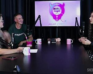 Jujube Delicia in Bora Cast with Bruna Carlos Part 2