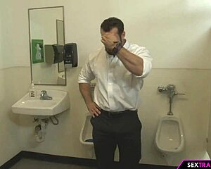 Tranny Gloryhole Blowjob Handjob