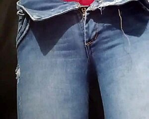 Teen girl accidentally sends tight pussy video to teacher in her room