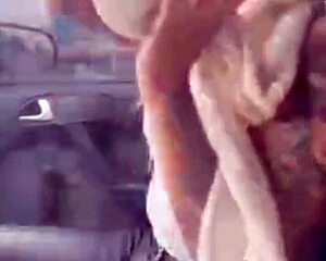 Argentina rica gets caught on the street