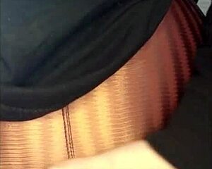 Novinha Se Masturbando Rasgando A Calça De Tanto Tesão Depois Da Academia