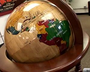 does lexington steele fuck karen fisher's tits with cum?