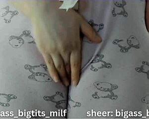 big clit cameltoe in pajamas gets me all worked up