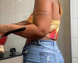 Eu Estou Na Live E Abri Meu Zíper Pra Mostrar O Quanto Eu Tô Querendo Dar